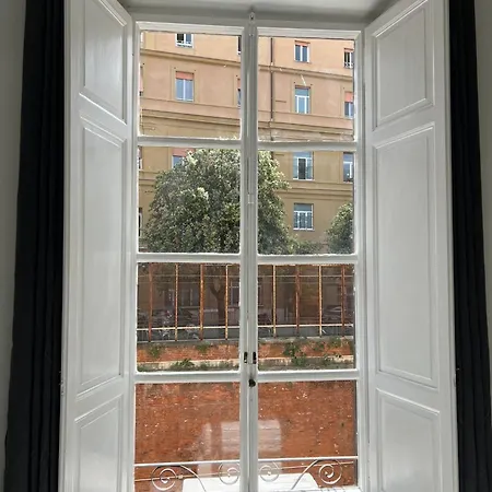 Luxury Room Anelli Center Of Roma-2