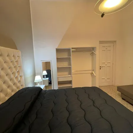 Luxury Room Anelli Center Of Roma-2