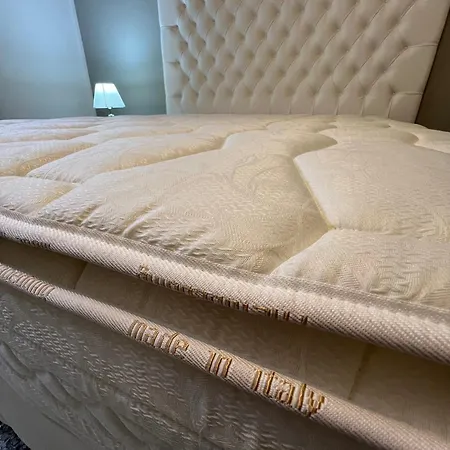 Luxury Room Anelli Center Of Roma-3